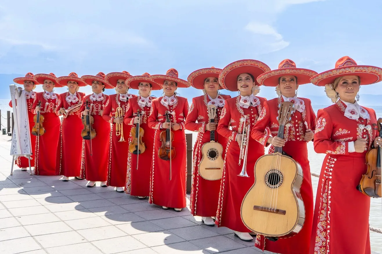 Jalisco canta. Mariachi Femenil Nuevo Tecalitlán 1